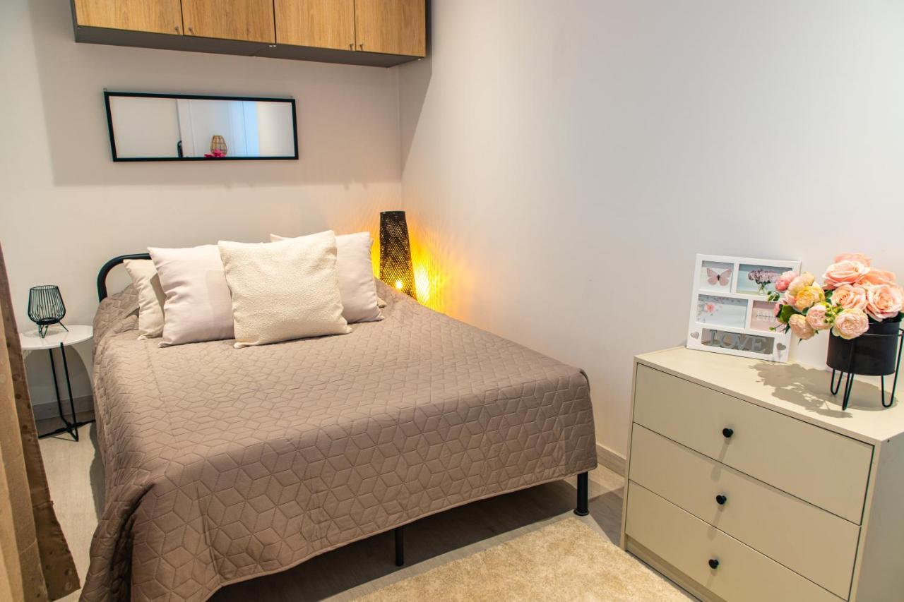 Le Victorieux - Appart 2 Pieces -Proche Paris Clichy Εξωτερικό φωτογραφία